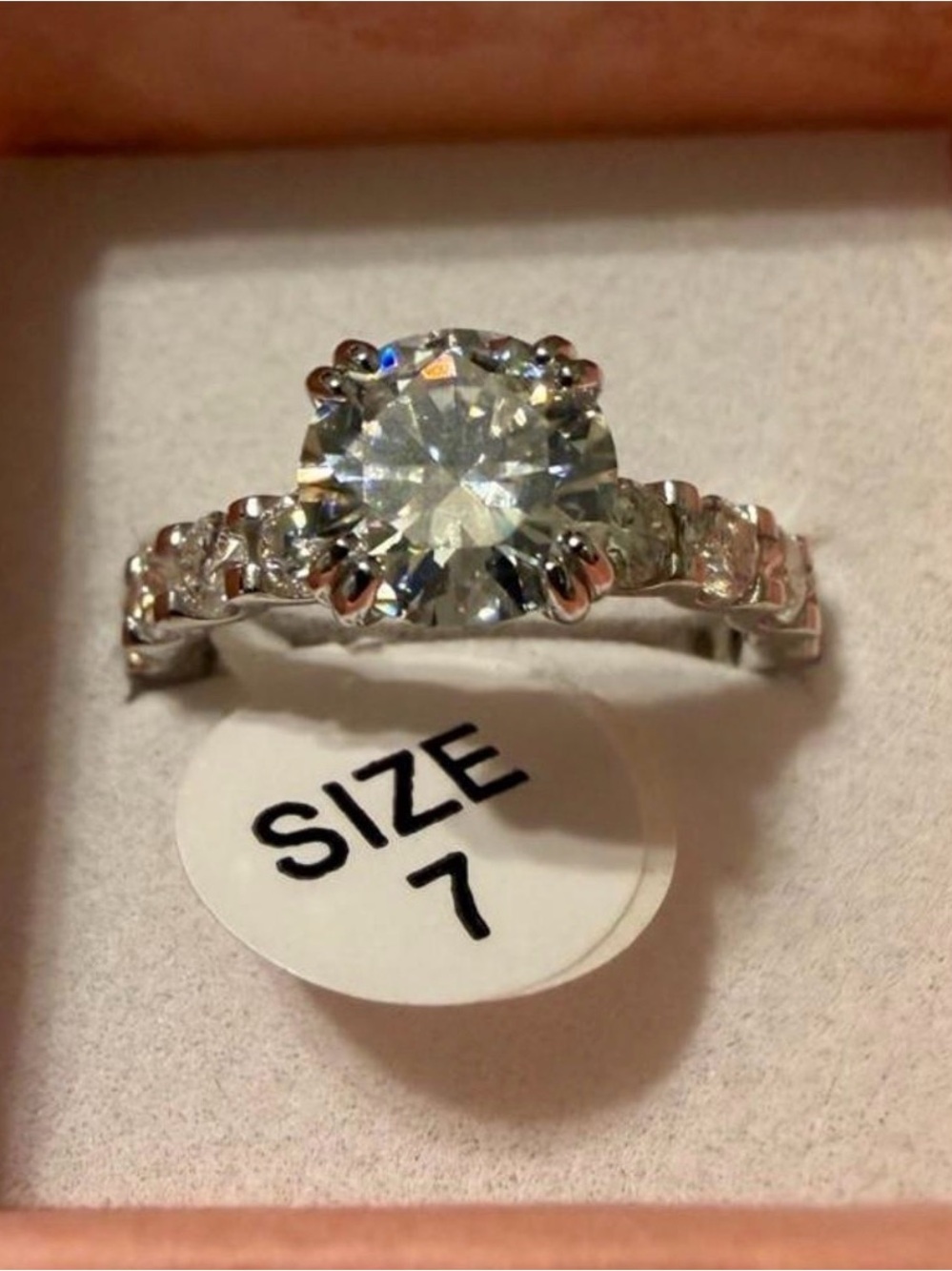 Moissanite Engagment Ring Size 7